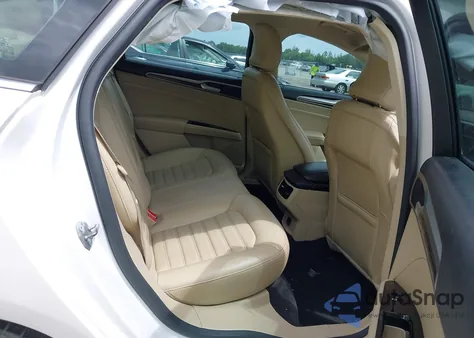 2016 Ford Fusion Se z USA, uszkodzony, nr VIN 3FA6P0H94GR183962